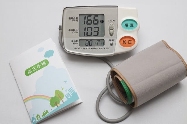 PHR（個人健康情報管理）サービス業界の動向と展望【注目業界】